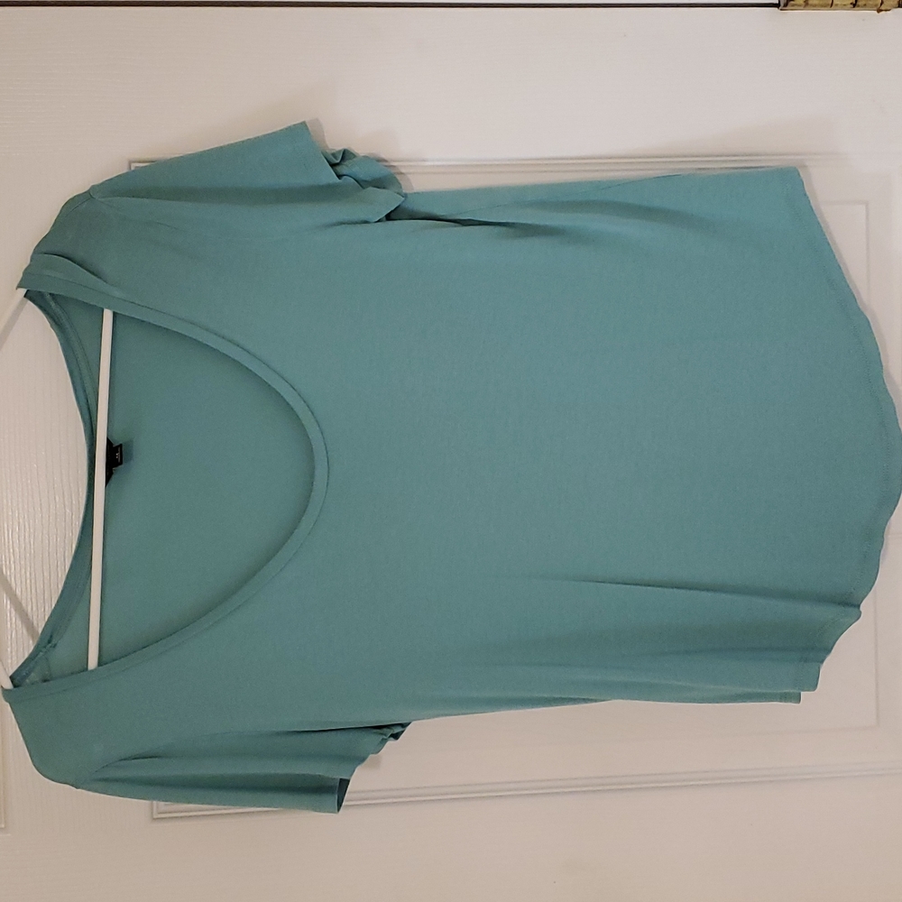 Ann Taylor Short Sleeve Shirt Medium